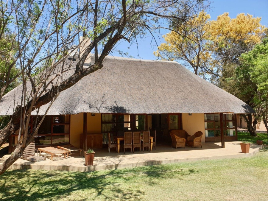 3 Bedroom Property for Sale in Lakeland North West